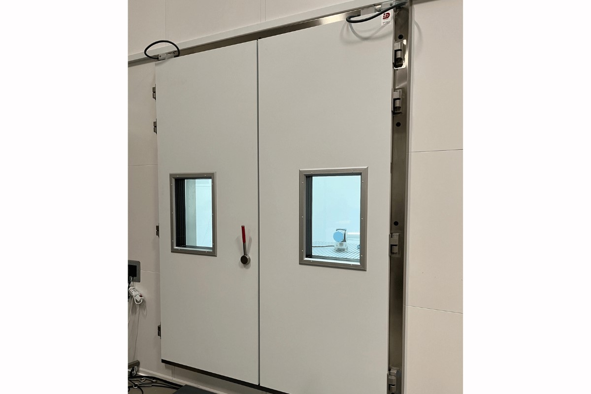 The Role of Cold Room Doors in Maintaining Product Quality and Shelf Life