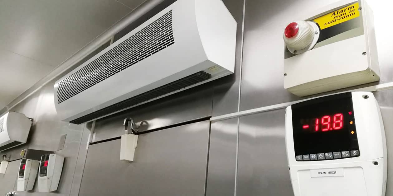 Essential Tips for Choosing the Perfect Cold Room Accessories in the UAE