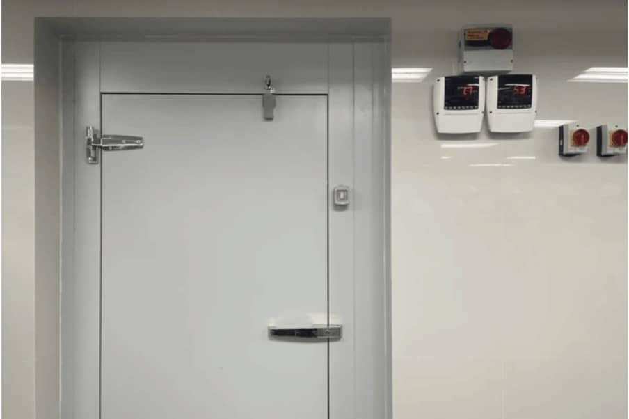 Essential Tips to Maintain Cold Room Doors in UAE | Barad Atlanta